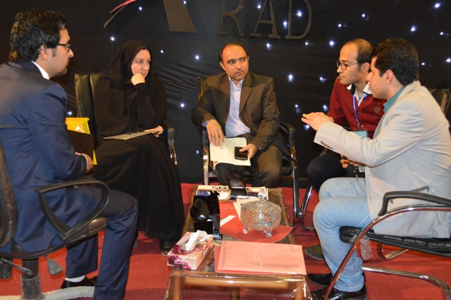 علیرضا پویافر:گزارش اختصاصی یازدهمین نمایشگاه فناوری اطلاعات استان یزد: گفتگوهای کامیتکسی(7)