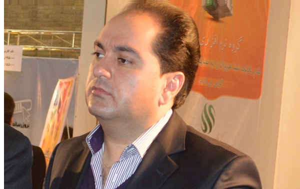 رییس اتحادیه صنف دستگاههای مخابراتی و ارتباطی استان یزد درحاشیه یازدهمین نمایشگاه فناوری اطلاعات و ارتباطات رییس اتحادیه صنف دستگاههای مخابراتی و ارتباطی استان یزد درحاشیه یازدهمین نمایشگاه فناوری اطلاعات و ارتباطات