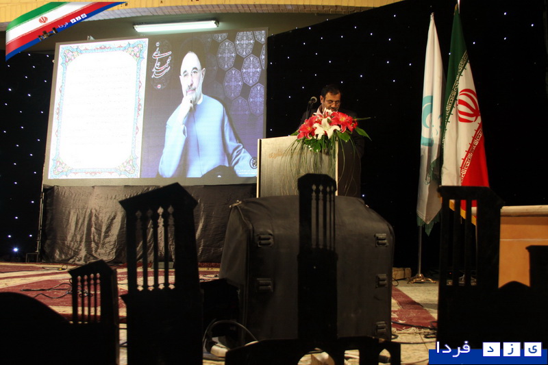 یزدفردا : گزارش تصویری هفتمین آیین نکوداشت استاد پیشکسوت و نمونه استان یزد با گرامی داشت حجه الاسلام و المسلمین موسوی نژاد دانشگاه جواد الائمه یزد یزدفردا : گزارش تصویری هفتمین آیین نکوداشت استاد پیشکسوت و نمونه استان یزد با گرامی داشت حجه الاسلام و المسلمین موسوی نژاد دانشگاه جواد الائمه یزد