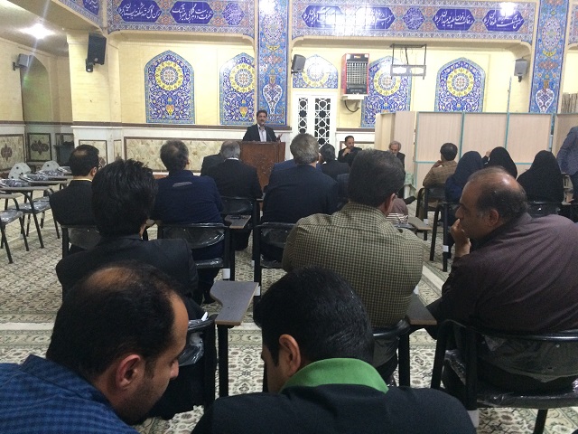 محمد حسین تقوایی زحمتکش: یزدفردا :گزارش تصویری:نشست اهالی فرهنگ و هنر یزد با نامزدهای شورای شهر محمد حسین تقوایی زحمتکش: یزدفردا :گزارش تصویری:نشست اهالی فرهنگ و هنر یزد با نامزدهای شورای شهر