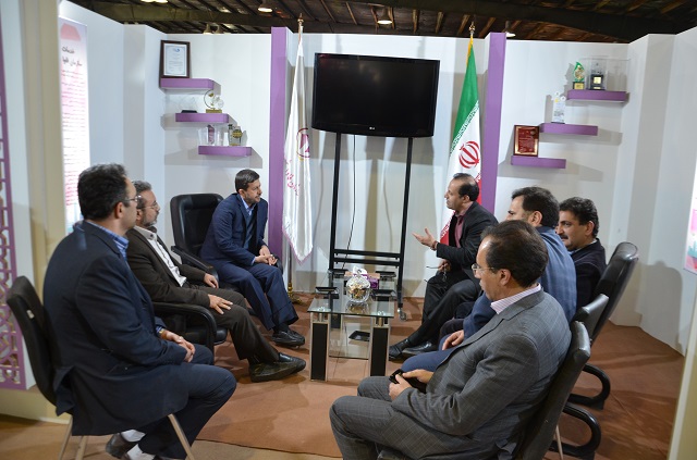 یزدفردا محمد حسین تقوایی زحمتکش -کامیتکس دوازدهم گزارش اختصاصی دوازدهمین نمایشگاه فناوری اطلاعات استان یزد:بازدید شهردار یزد (4) یزدفردا محمد حسین تقوایی زحمتکش -کامیتکس دوازدهم گزارش اختصاصی دوازدهمین نمایشگاه فناوری اطلاعات استان یزد:بازدید شهردار یزد (4)