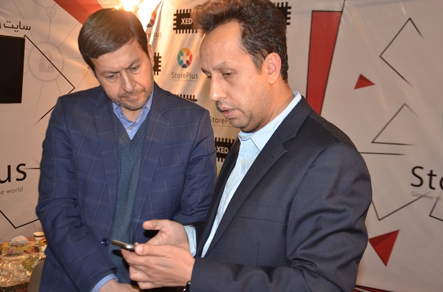 یزدفردا محمد حسین تقوایی زحمتکش -کامیتکس دوازدهم گزارش اختصاصی دوازدهمین نمایشگاه فناوری اطلاعات استان یزد:بازدید شهردار یزد (4) یزدفردا محمد حسین تقوایی زحمتکش -کامیتکس دوازدهم گزارش اختصاصی دوازدهمین نمایشگاه فناوری اطلاعات استان یزد:بازدید شهردار یزد (4)