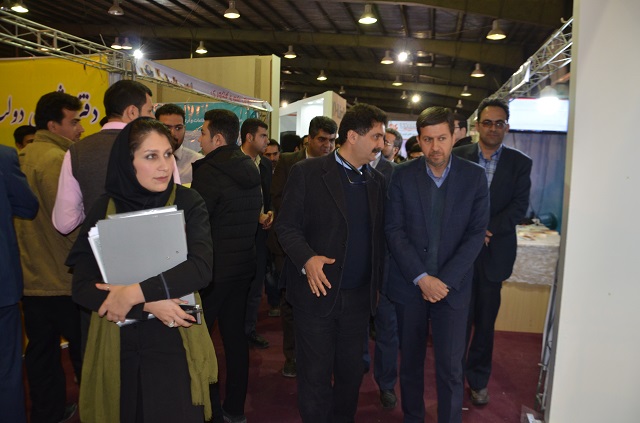 یزدفردا محمد حسین تقوایی زحمتکش -کامیتکس دوازدهم گزارش اختصاصی دوازدهمین نمایشگاه فناوری اطلاعات استان یزد:بازدید شهردار یزد (4) یزدفردا محمد حسین تقوایی زحمتکش -کامیتکس دوازدهم گزارش اختصاصی دوازدهمین نمایشگاه فناوری اطلاعات استان یزد:بازدید شهردار یزد (4)