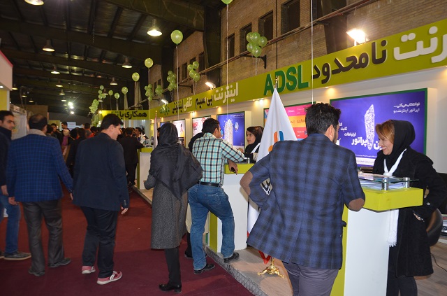 گزارش تصویری اختصاصی دوازدهمین نمایشگاه فناوری اطلاعات استان یزد:سومین روز کامیتکس(6) گزارش تصویری اختصاصی دوازدهمین نمایشگاه فناوری اطلاعات استان یزد:سومین روز کامیتکس(6)