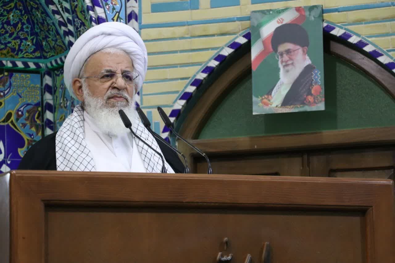 رها کردن غنی سازی خیانت به نسل‌های آینده است