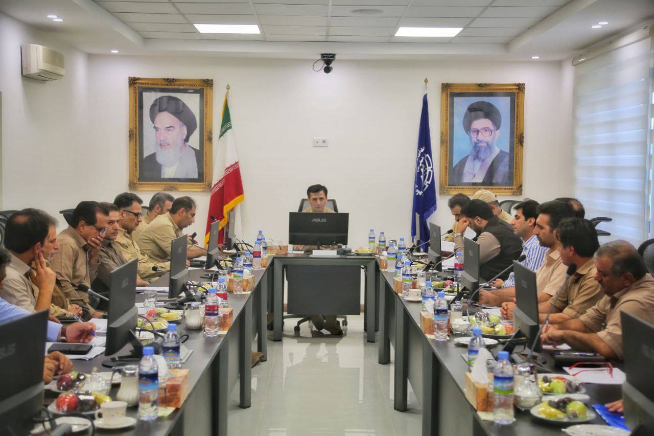 نشست شورای معاونان و مدیران چادرملو در مجتمع معدنی