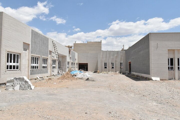 ابهام در ثبت کمک‌های مسئولان یزدی در پویش «بساز مدرسه»