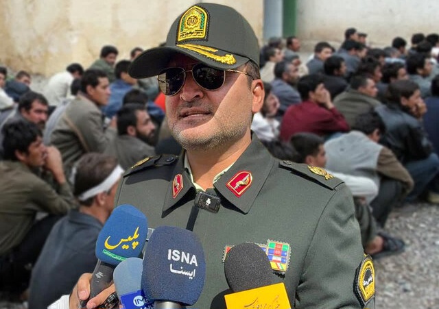 دستگیری گسترده اتباع غیرمجاز در یزد دستگیری گسترده اتباع غیرمجاز در یزد