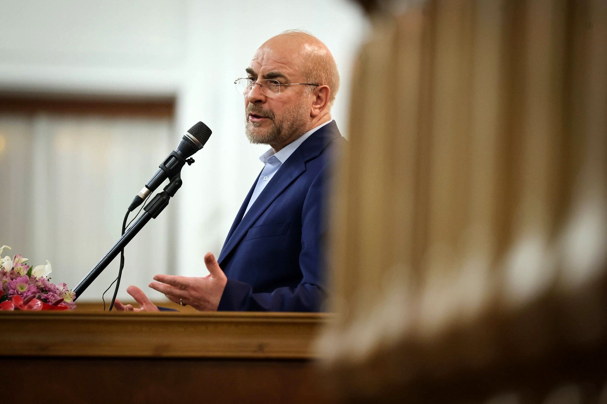 قصدتان را عوض کنید