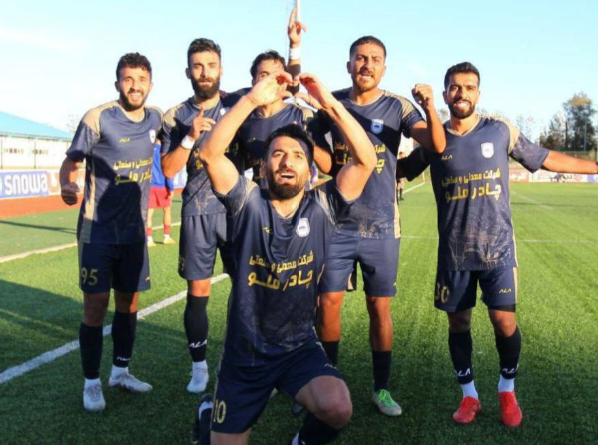 دشت سه امتیازی چادرملوی اردکان از ساوه