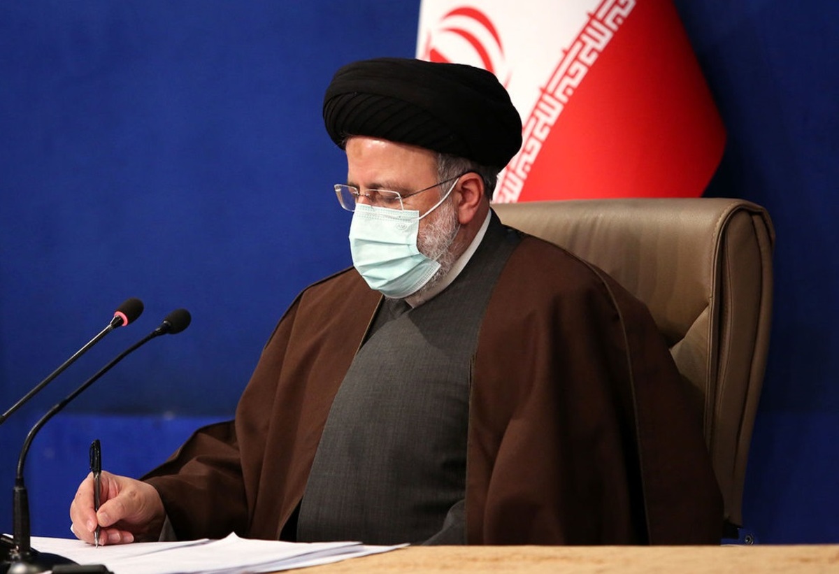 رئیسی «قانون نظام رتبه‌بندی معلمان» را برای اجرا ابلاغ کرد