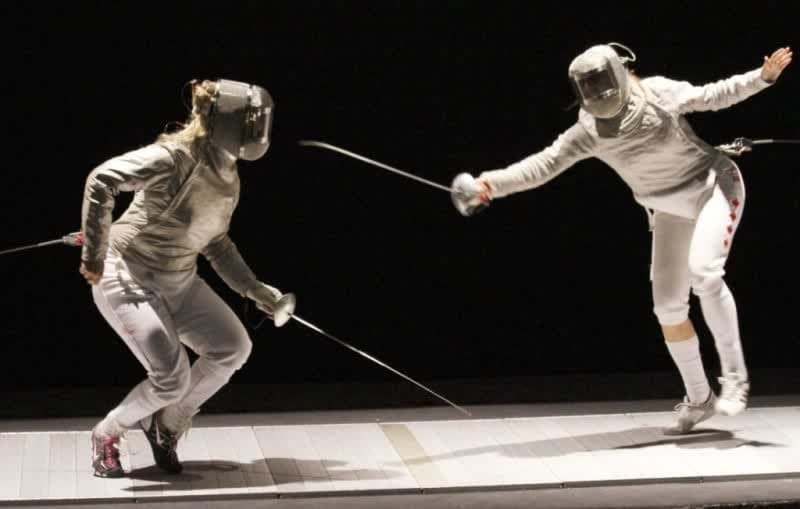 آغاز دوره بازآموزی مربیان شمشیربازی کشور در اردکان