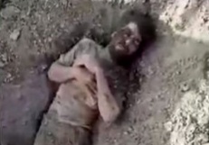 نجات معجزه آسای مرد اردکانی زنده به گور شده از زیر آوار! 