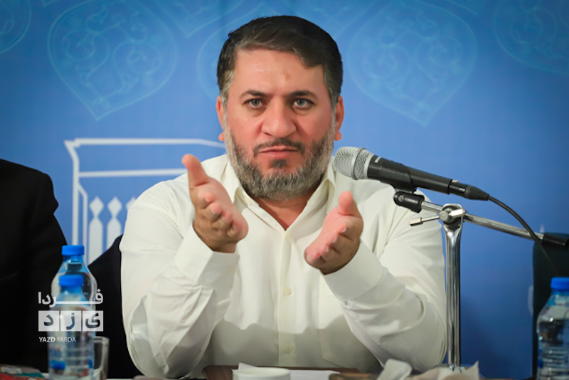 نشست خبری استاندار یزد با اصحاب رسانه