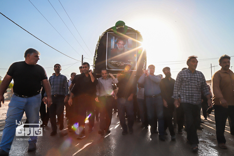 مراسم وداع مردم شریف مهریز با سید جلیل صدر طباطبایی(٢)