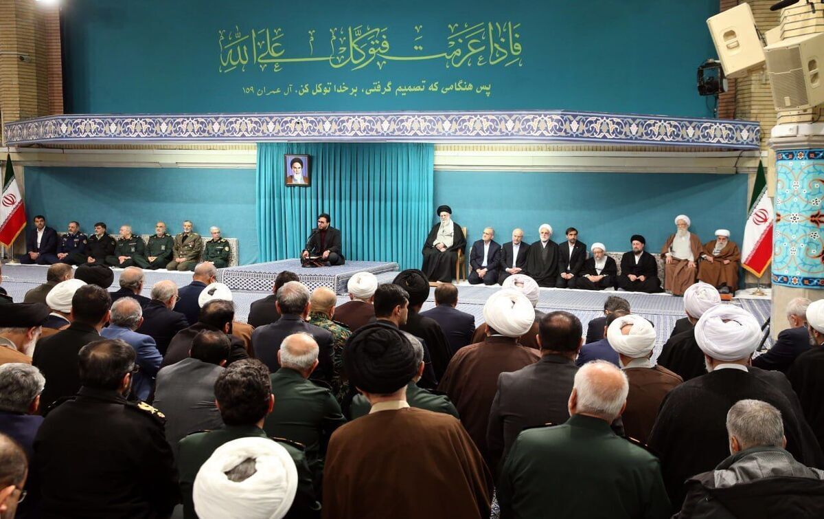 رهبر انقلاب: قطعا توقعات دولت‌های قلدر را برای مذاکره نخواهیم پذیرفت