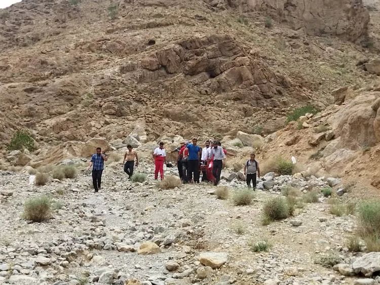 كوهنورد يزدی از يک قدمی مرگ نجات يافت