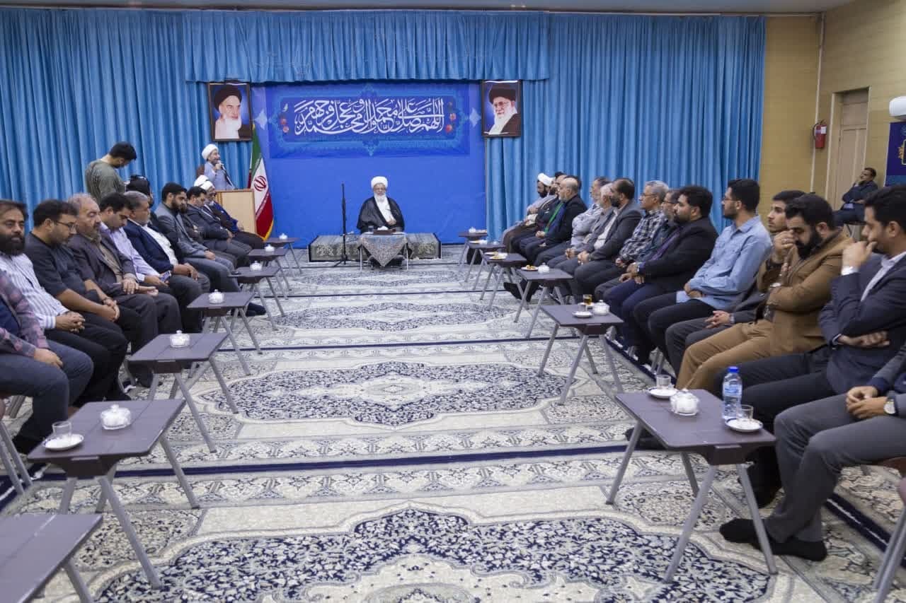 یاوه گویی‌های آمریکایی‌ها نشانه بی خردی آنهاست