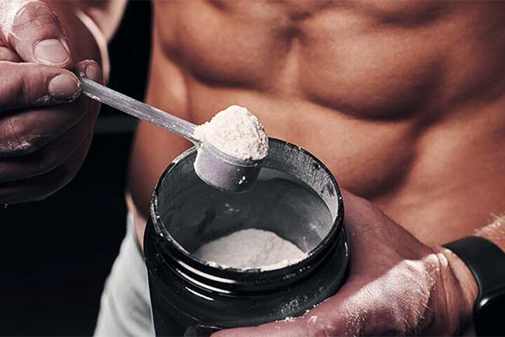 خوردن پودرهای پروتئینی برای بدن مفید است؟