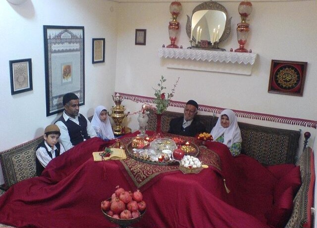 آیینهای یلدایی بهاباد آیینهای یلدایی بهاباد