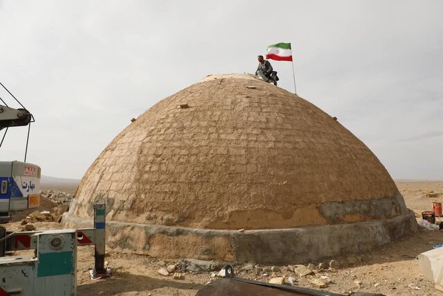 پویش نذر آب در اردکان؛ از مرمت آب انبار قاجاری تا احیای جاده ابریشم پویش نذر آب در اردکان؛ از مرمت آب انبار قاجاری تا احیای جاده ابریشم