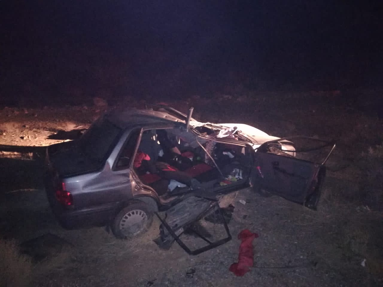 برخورد پراید با شتر در جاده مهریز _مروست