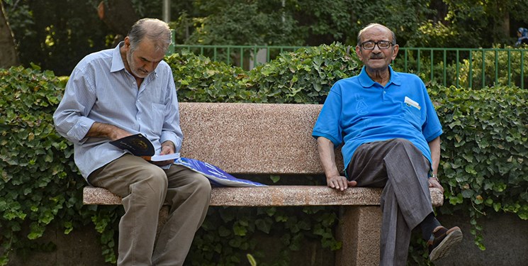 ضرورت افزایش سن بازنشستگی به تناسب افزایش امید به زندگی‌