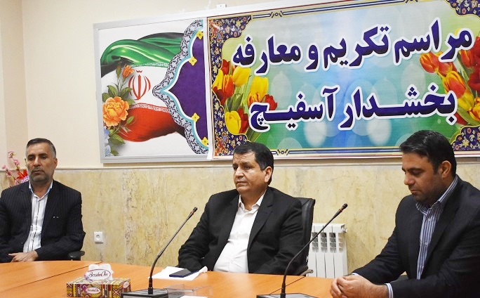 تنها راه عبور کشور از چالش های اقتصادی موجود "جهش تولید" است