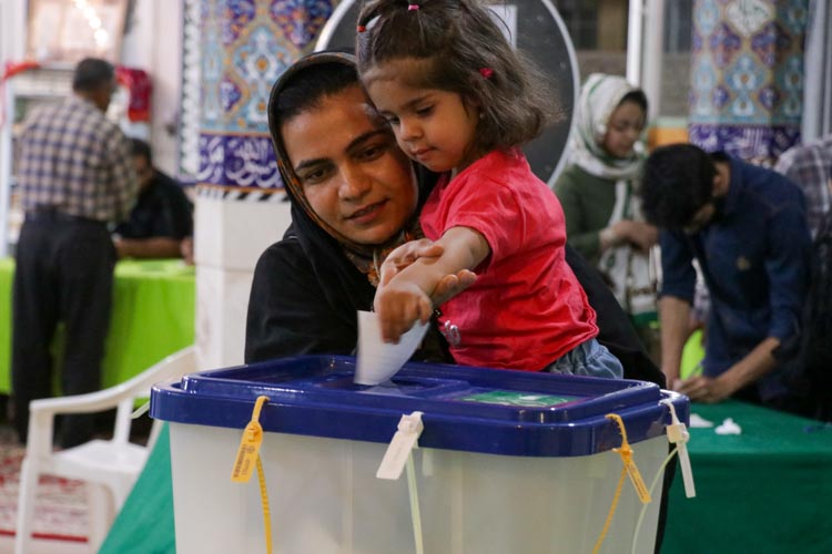 حضور پرشور مردم مهریز در انتخابات ریاست جمهوری