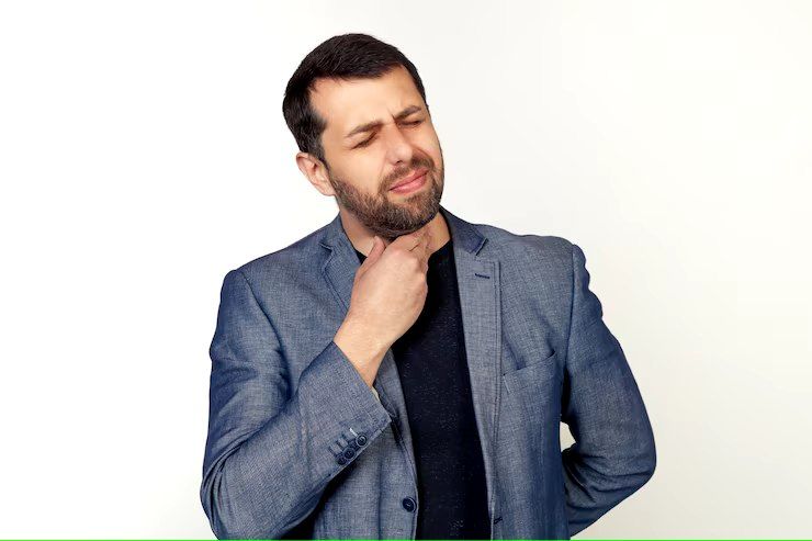 فیلم| ۱۰ علت خارش گلو و راهکار‌های تسکین آن