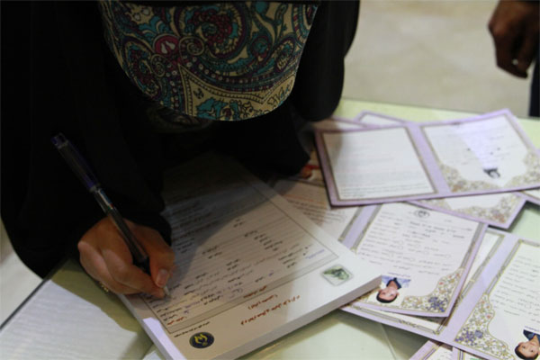 مهرورزان شهرستان خاتم 447 میلیون تومان به فرزندان معنوی خود کمک کردند