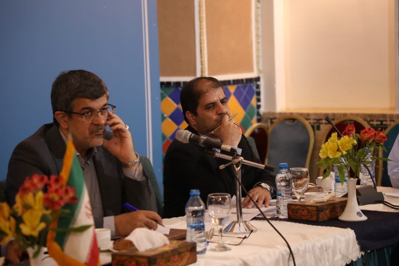 احزاب سیاسی، چرخ‌دنده‌های محرک بین مردم و حاکمیت هستند