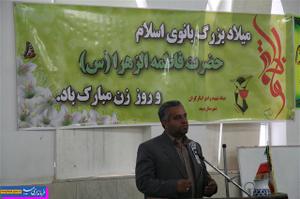 عمل و رفتار خانوادههای شهدا برای جامعه ما الگو و اثرگذار است عمل و رفتار خانوادههای شهدا برای جامعه ما الگو و اثرگذار است