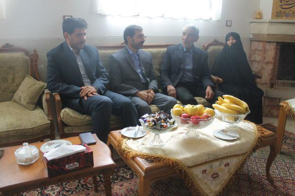 امنیت و آرامش کنونی کشور، مدیون فداکاری و جانفشانی شهدای گرانقدر است امنیت و آرامش کنونی کشور، مدیون فداکاری و جانفشانی شهدای گرانقدر است