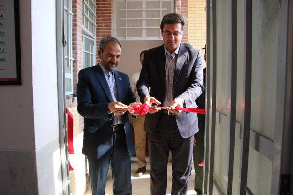 افتتاح دو باجه خدمات بانکی پست بانک درمهریز