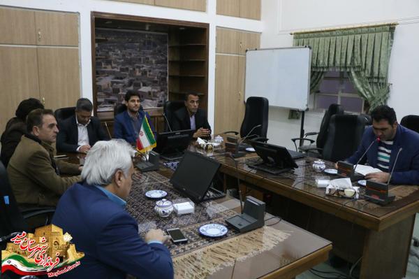  دوره آموزشی "کارآفرینی" ویژه دهیاران بخش مرکزی و بفروئیه میبد 