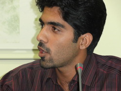 حاشیه نگاری یک فردائی : میزگرد فرهنگی عالی شوندی با فردائیان وگردانندگان سایت یزد فردا(6): این هم از عمر شبی بود که حالی کردیم- از نظر صمیمیت و فضای جلسه این بهترین جلسه ای بود که تا این لحظه با مقامات دولتی داشتم . حاشیه نگاری یک فردائی : میزگرد فرهنگی عالی شوندی با فردائیان وگردانندگان سایت یزد فردا(6): این هم از عمر شبی بود که حالی کردیم- از نظر صمیمیت و فضای جلسه این بهترین جلسه ای بود که تا این لحظه با مقامات دولتی داشتم .