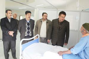 نماينده مردم اردکان در بازديد از بخشهاي مختلف بيمارستان ضيايي:در صورت تصويب نهايي ،ده درصد از درآمدهاي حاصل از قانون هدفمندسازي به بخش بهداشت و درمان اختصاص مي يابد+عکس نماينده مردم اردکان در بازديد از بخشهاي مختلف بيمارستان ضيايي:در صورت تصويب نهايي ،ده درصد از درآمدهاي حاصل از قانون هدفمندسازي به بخش بهداشت و درمان اختصاص مي يابد+عکس