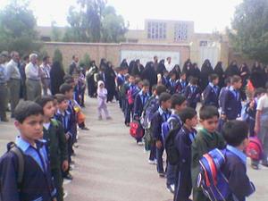 پاسخ مدير آموزشگاه شاهد  به مطلب براي نگهداري حرمت عزيزان ايثارگر سري هم به مدارس شاهد بزنيد