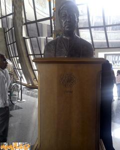 ساخت مجسمه هاشمی رفسنجانی توسط شهرداری تهران 