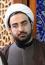 اولیاء بیش از آن که شعار دهد، عملگرا بود