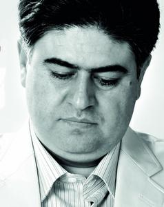 فرزاد دهقاني: يزد را به نماد فرهنگ و پيشرفت ايراني اسلامي تبديل مي‌كنيم