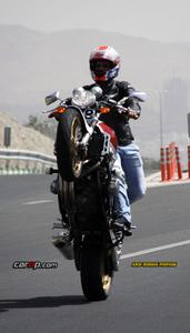 "سوزوكی های" غیرمجاز در بلوار جمهوری یزد توقیف شدند