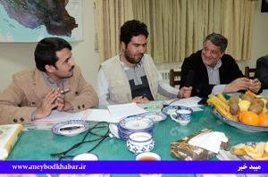 بی عقلی است اگر مقطع دکترا و ارشد سرامیک را به میبد ندهند/ واحد میبد سومین دانشگاه آزاد کشور از لحاظ وسعت است