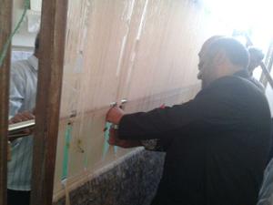 خدمت به خاندان آل محمد اجر اخروي دارد 