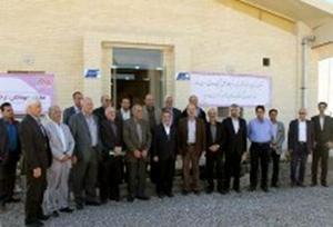 بازدید استاندار و جمعي از مسئولان استان از نیروگاههاي سیکل ترکیبی یزد و بخش خصوصی صدوق بازدید استاندار و جمعي از مسئولان استان از نیروگاههاي سیکل ترکیبی یزد و بخش خصوصی صدوق