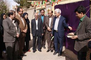 افتتاح 'کتاب خیابان' با حضور مشاور فرهنگی استاندار و مسوولان ستاد دهه فجر و کانون استان یزد افتتاح 'کتاب خیابان' با حضور مشاور فرهنگی استاندار و مسوولان ستاد دهه فجر و کانون استان یزد