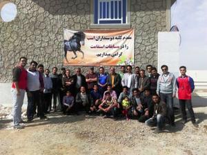 مسابقات سوارکاری استقامت بمناسبت گرامیداشت دهه مبارک فجر فجر برگزار شد مسابقات سوارکاری استقامت بمناسبت گرامیداشت دهه مبارک فجر فجر برگزار شد