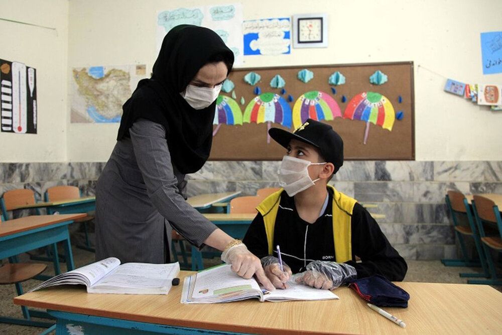 تا می‌توانی زنده بمان