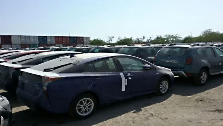  باند قاچاق خودرو منهدم شد/کشف ۲۰ خودروی چند ده میلیاردی